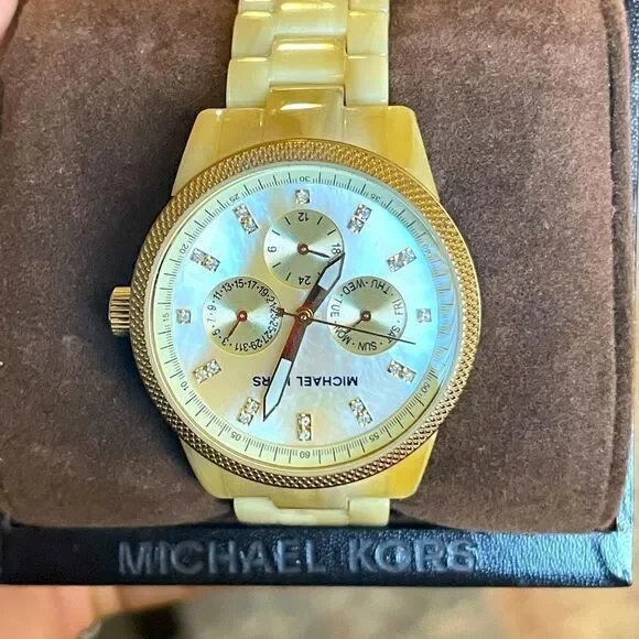 Michael Kors Tortoise Band Watch - Picture 1 of 4
